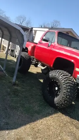 #Today I'm out doing an #estimate on this #lifted #1981 #GMC #truck. #Customer wants a #complete #custom #paintjob. #Have a #great #weekend #everybody #Midwestkustonsinc @lousavarese @Mike Tyson @50 CENT UNIT #entertainment #producer #documentary #book #bodywork and #paint #fabrication #metal #custom #mylife #mystory #motivationa #speaker #motivateme #motivational #speeches #motivationnation #dominatinamotivation #inspiration #inspiringquote #grind #neverstops #dailymotivation #believeinyou #successsecrets #selfdiscipline #winner #mindset #quoteoftheday #lifequote #advice ##LifeAdvice #quoteoftheday #discipline #davidgoggins #mentality #hustle #grind #inspiration #motivation
