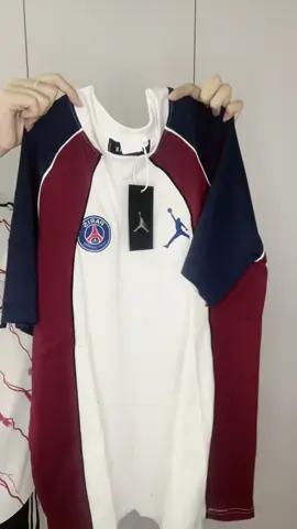 Áo phông Pari bản mới phối màu không chốt hơi phí nhaaa😝 #áophông #pari #xuhuongtiktok #outfit #fypシ 