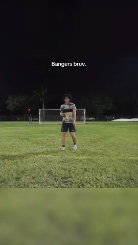 “Sikeeeeee” blow this vid uppppp pleaseeee#viral #soccertiktok #soccerplayer #Soccer #sports #athlete #CapCut 