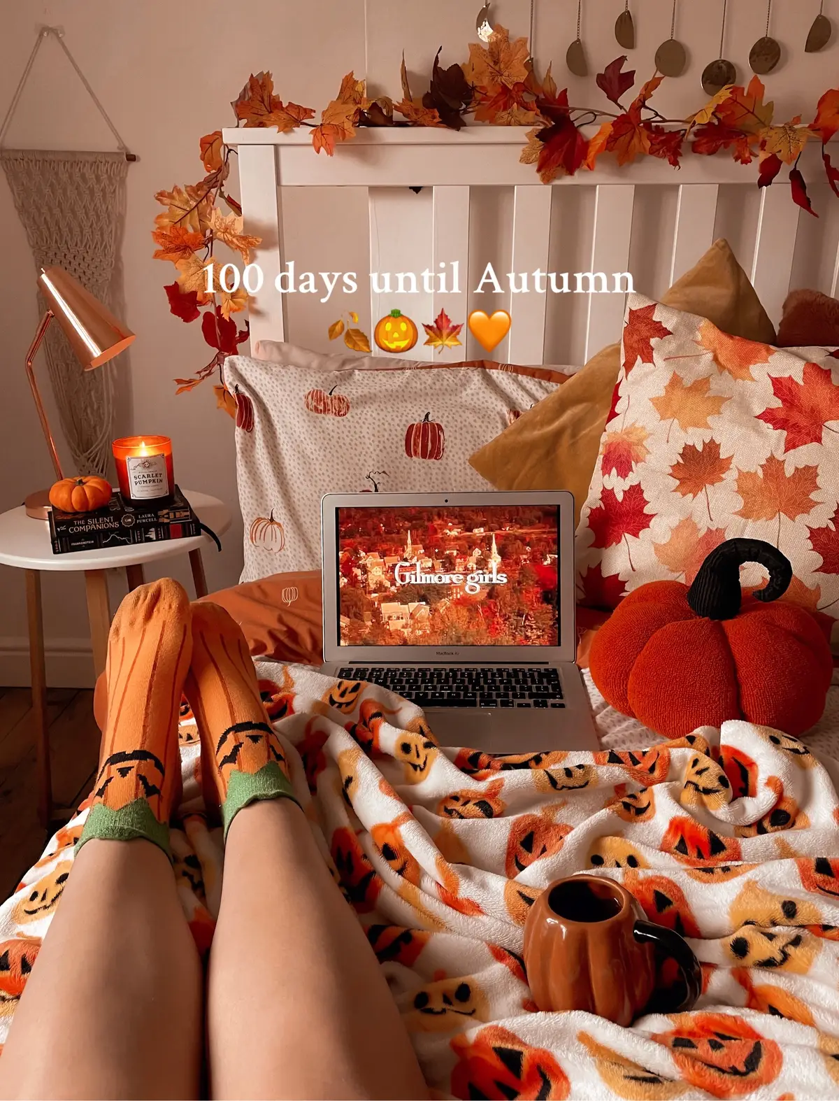 #autumncountdown #fallcountdown #fallvibes #autumnmood #countdowntohalloween 