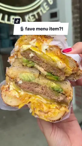 Nothing more New York than a burger, egg and cheese for breakfast.  #bagel #bagelsandwich #nyc #hellskitchen #nycfood #bagelmarket #snackpass 