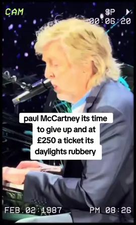 #paulmccartney #sirpaulmccartney #thebeatles #wings#60smusic #badsinging #viral #fyp #likes #share #timetogiveup😥 