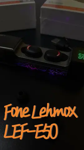 Fone De Ouvido Bluetooth 5.3 Lehmox LEF-E50 Original Digite seu CEP OKDESCRIÇÃO Versão sem fios 5.3 Tempo de chamada: cerca de 2.5 horas Tempo de jogo: Cerca de 3 horas Distância de transmissão: Cerca de 10 metros Tempo de espera do fone de ouvido: Cerca de 80 horas Tempo de carregamento do fone de ouvido: cerca de 1 horas Tempo de carregamento da caixa de carregamento: Cerca de 2h Tipo de bateria: polimero de litio Protocolo sem fios: HFP/A2DP/HSP/AVRCP #atacado #dropshipping #atacadum #lehmox 