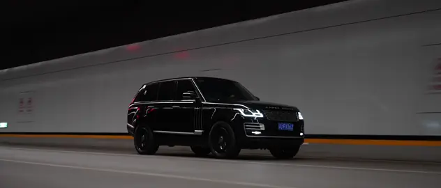 Mẫu xe gi.á r.ẻ cho cá bạn sv #autochuf #supercar #xuhuong #fyp #sieuxe #xehay #rangerover 