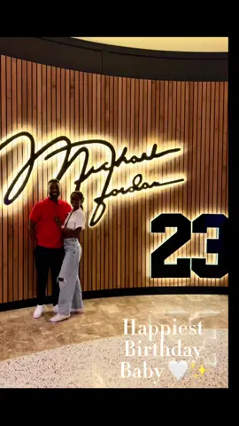 did yall know #michealjordan had a steakhouse???