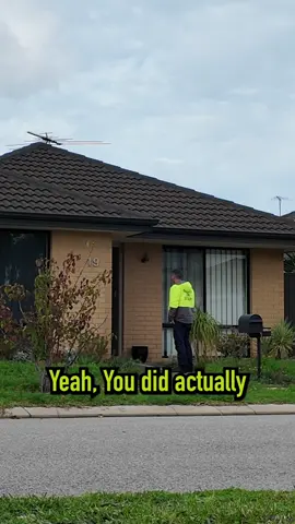 He Flew 5 Hours, to the other side of Australia and Did a Free Mow Fridays! #satisfying #lawns #freemowfridays #cleanup #sydney #perth #australia