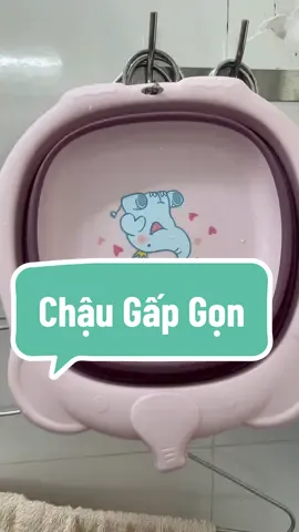Chậu gấp gọn thì các Mom nên mua 2 chiếc để 1 chiếc vệ sinh mặt. 1 chiếc vệ sinh vùng dưới và thay bỉm cho con nhé các Mom. Rất tiện lợi luôn 👍👍👍 #chaugapgon #chaugapgonthongminh #tienich #mebimsua #rongvang2024 #review #xuhuong 