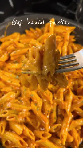 Gigi hadid pasta with no vodka🍝 #fyp #pasta #gigihadidpasta #cooking #Recipe #EasyRecipe 