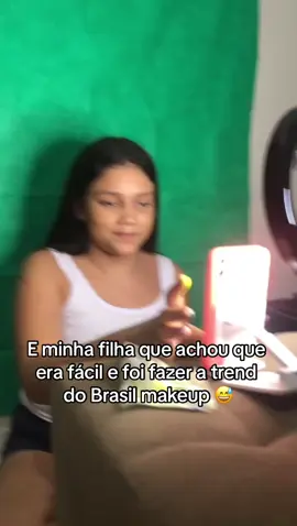Valorizem porque da um trabalhao 😅🥰🇧🇷💄#brasilmakeup #tred #maquiagem #transicao #challenge #makeup #foryou #flypシ #fyp @Camila Pudim 