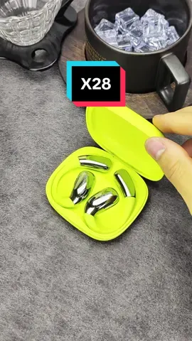 Listen to music, use x28, and the sound quality effect is three-dimensional. #MINISO #foryou #wireless #headphones #twsbluetooth #x28 #earbuds 