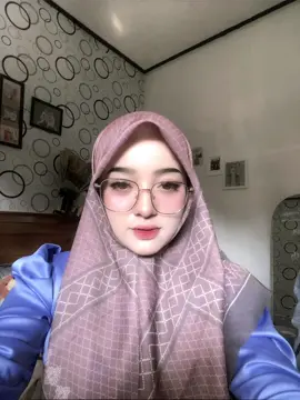 Menjamet bareng bestie 🔥 @sweetly 🍓  #fyp #fypage #fyppppppppppppppppppppppp 