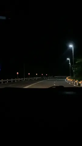 Here is another night drive video prank to ur friends! #nightdrive #latenightdrives #nightdrivetherapy #fyp #fypシ゚viral #foryoupage 