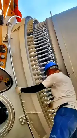 montagem wind turbine 🔥⚡ . #visaodaeolica #eolicadaresenha  #visaodotrecho  #EOLICASDOBRASIL #energiarenovavel #visaodotrecho  #vivendonovento #vivendodovento #windservice #windturbine #windoffshore #viralreels #reelsinstagram #viralreels #tiktok #energiaeolica #energiarenovavel♻️