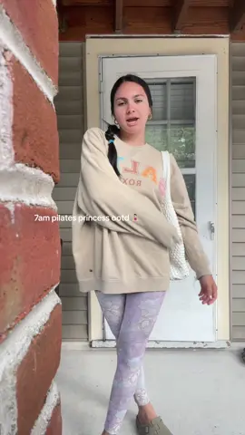 the brick wall is a paid actor #pilatesprincess#pilatesootd#summerootd#summeroutfitinspo#jerseyshore#coastalgranddaughter 