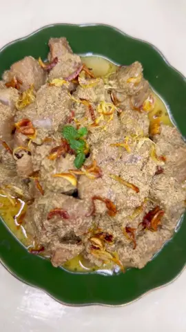 Beef korma recipe (Eid Ul Adha Special) Ingredients: Meat 1 kg Yoghurt 3 tbsp Onion 1/2 cup Ginger paste 1 tbsp Garlic paste 1 tbsp Almond paste 1/2 tsp Mustard paste 1/2 tsp Cinnamon sticks 3 pcs Bay leaf 3 pcs  White peppercorns 8 pcs Cardamom 4 pcs Salt to taste Cumin powder 1 tsp Coriander powder 1 tsp Pepper powder 1/2 tsp Mace powder 1/4 tsp Tomato 2 Milk 1 cup Green chilli 6-7 pcs Sugar 1/4 tsp Ghee & fried Onion . . . . . . #ukfoodblogger #pleaseunfreezmyaccount #instahome #trendingfood #2024 #trendingvideo #trending #bangladesh #bdcommunity #foodreels #foodoftheday #reelitfeelit #reelsvideo #fbshorts #fbhomepage #fypviral #foryourpage #foryou #foodreels #ukbengali #summerinbangladesh #eiduladha #eidspecialrecipe #mutton #beefkorma #meatrecipe #meatkorma #beefcurry #whitebeefcurry #tiktokfyp #uktiktok #coventry #unitedstates #unitedkingdom #britishcooks #foryourpage #tiktoknews #tiktokhome #tiktokforyou #mumuskitchen #trendingsong #beefkormarecipe #meatcurry #beefcurryrecipe #sylheti #sweetroast #beefroast #bangladesh #2024 #eiduladha #eidspecialrecipe #recipeoftheday #aesthetic #pleasegoviral #viralme #likeforlikes #comment 