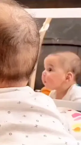 Babies usually find joy in gazing at their own reflection in mirrors from a very early age. Between 6-12 months old, babies begin to recognize themselves in the mirror. They might smile, babble, or attempt to engage with the 