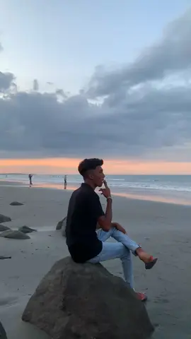 #fypシ゚viral🖤 #fypシ゚viral kukira dirimu orng yang tepat#fypシ゚viral🖤tiktok☆♡🦋 #mahyongboy🀄 