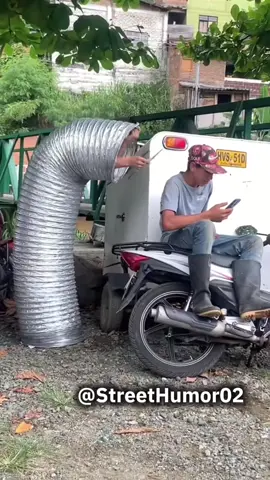 The curious tunnel 🤣 #funnyvideos #funnymoments #prankvideos #funnyvideo #funny #prank #funnyprankvideos #fypシ #prankvideo #funnypranks #funnyprank #magic 