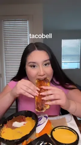 tacobell feast 🌮 @LesserEvil Snacks #lesserevilpartner #tacobell #tacobellmukbang #grilledcheeseburrito #doritoslocostacos #nachos #nachofries #bajablast #eatwithme #Foodie #mukbang #tacobellorder #eatingshow 