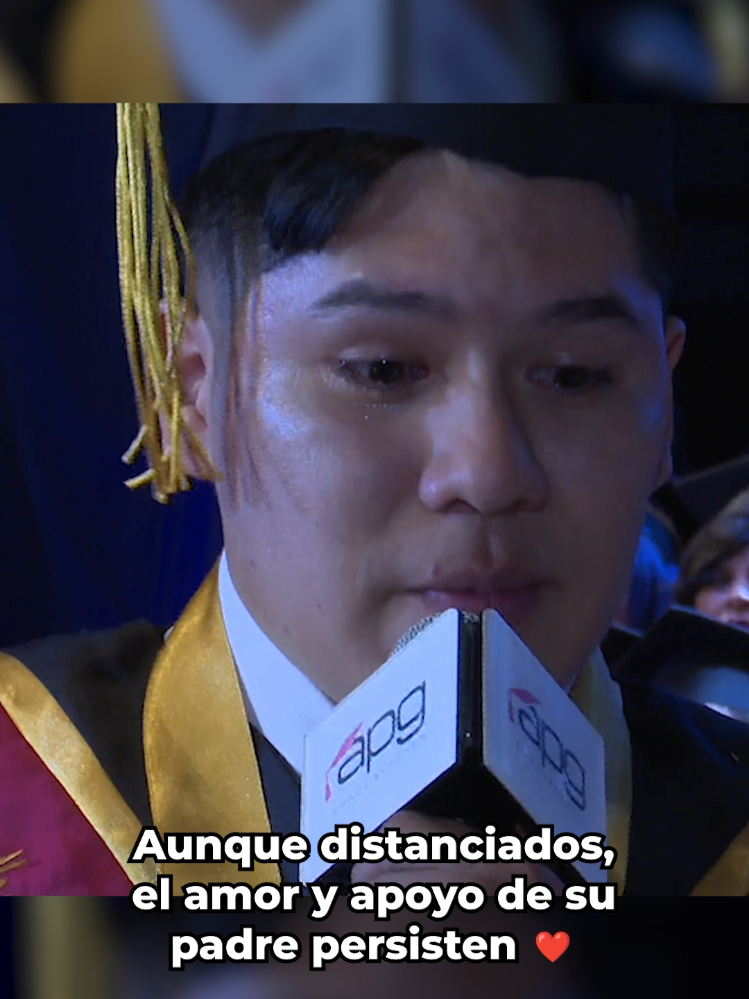 🎓✨ En cada abrazo, en cada sonrisa, se encuentra el amor incondicional de una familia. ¡Feliz Día del Padre a todos esos héroes que nos guían, nos inspiran y nos acompañan en cada paso del camino! Y a veces, las sorpresas más emotivas nos recuerdan cuán especiales son estos momentos compartidos. ❤️ #AmorFamiliar #GraciasPapá #FelizDíaDelPadre #APGGraduaciones #DíaDelPadre #Graduación #Viral #Papá #Padre #FelizDía #happyfathersdsay #DíaDelPadre2024 #Perú #amor #tendencia #fyp #parati #ParaPapá #AmorDePadre #sadstory #graduation #graduaciones #homenaje #diploma #conmovedor #papaehijo #historias #fyp #parati #historiareal #casoreal #momentotriste #graduacion2024 #Graduación #viral #MemoriaEterna #sadstory #graduation #padreehijo #miangeldelcielo #feelings #momentoesperado #llegomimomento #esfuerzo #estudiantes #ceremonia #universitario #universidad #egresados #universitarios #togas #birrete #ceremoniadegraduacion #apggraduaciones #findeciclo #carrera #egresados2024 #egresadas #lolograste #familia