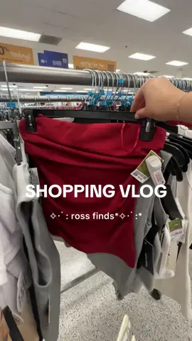 Im obsessed 😭#shopping #rossfinds #ross #justgirythings #cutefinds #outfits #inspo #cutie #recommendations #obsessed #clotheshaul #tryon