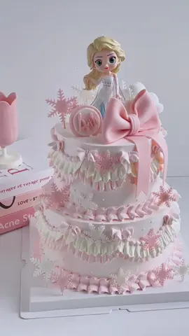 Bánh Elsa Pinky 2 tầng cho bé gái  #cake #banhsinhnhat #banhkem #banhgato #birthdaycake #HaTinh