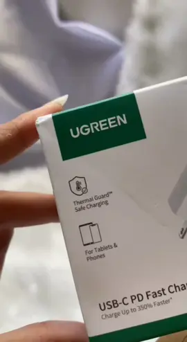 the cheesemis is true to its claims #ugreen #powerbrick #adaptor #charger 