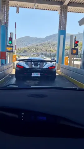The koenigsegg Nür edition burned down during the 6to6 tour in greece  #cars #car #tiktok #meme #porsche #koenigsegg #jesko #fire #greece #nurburgring #sixtosix #cartok 