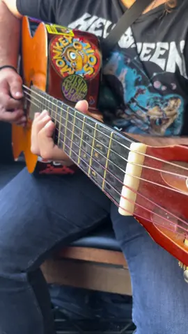 Ay, ay, ay amor ❤️🎸 #antoniobanderas #guitarra #guitar #salsa #guitarraespañola #video #antonio #banderas #mariachi #canciondelmariachi 