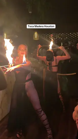 Toca Madera is definitely a vibe! Great food, drinks & ambience 🤩 #tocamadera #tocamaderahouston #houston #houstonrestaurants #houstonnightlife #houstonfood #datenight #girlsnight 