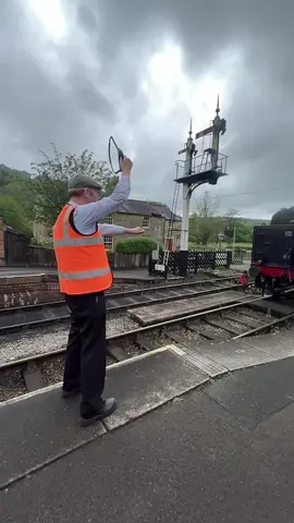 Token exchange in slow motion!  #signalman #token #signalbox   #SteamTrain #PreservedRailway #HeritageRailway #BritishRailways #Yorkshire #Moors #EnglishHeritage #fyp #foryoupage #UKSteam #UKRailways #RailwaysOfGreatBritain, #RailwaysOfTikTok #RailwaysOfInstagram #LifeOnTheHeritageRails #steamrailway #train #trainspotting #rail #railway #SteamTrainsofBritain #steamlocomotive #steamlocomotivephotography #railwayphotography #railways #britishrailways #steamtrains #landscape #trains #steamengine #trainsofinstagram #nymr #railways_of_our_world #standardtank4 #steam #steamrail #grosmont #ukrailscene #ukrailwaypics #ukrailways #heritagerailwaypeople #heritagerailway #heritagerailwaypeople #heritage #nymr #northyorkshiremoorsrailway #grosmont #grosmontrailwaystation #railways_of_our_world #rails #railwaystation #railway #railways #rail #railwayphotography #railways_of_europe #ukrailscene #ukrail #ukrailwayphotography #ukrailways #ukrailpics #signalbox #diesel #fyp #foryoupage #1m  #heritagerailwaypeople #railwaypeople #railway #railways #rail #trains #train #trainsofinstagram #railroad #steam #steamengine #steamtrain #steamtrains #steamlocomotive #steamrailway #heritagerailway #ukrailways #ukrailwaypics #greatbritishrailways #ukrenthusiasts #uktrainimages #trainphotography #railwayphotography #trainphotos #britishrailphotography #railwaysofbritain #britishrailways #trainstagram #railroadphotography #railways_of_our_world 