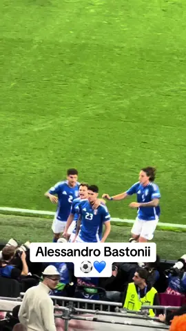 Pareggio firmato Alessandro Bastoni! 💙⚽️ #italiaalbania #tiktokcalcio #EURO2024 #bastoni #gol #calcio #azzurri 