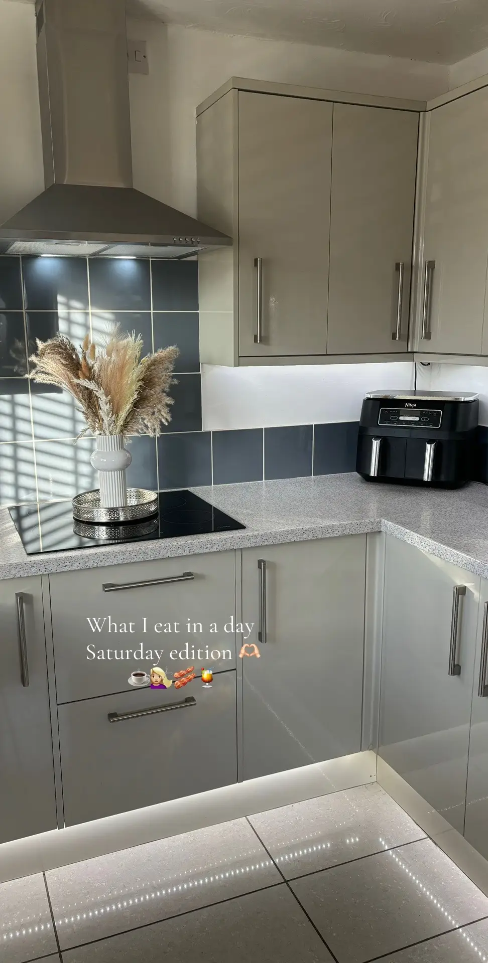 What i eat in a day on a saturday and was hair dayyyyy 💇🏼‍♀️ #wieiad #wieiadrealistic #whatieatinaday #caloriedeficit 