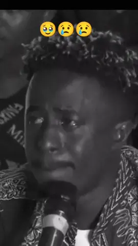Coy Mzungu aongea facts huku akimwaga machozi #marafiki #tanzaniantiktok #maisha #pesa #burunditiktok #zanzibar #pesa  #ndoa #funny #ugandatiktokers #trending #kenyatiktok_kenya#tanzania #zambiantiktok #ugandatiktokers #burunditiktok