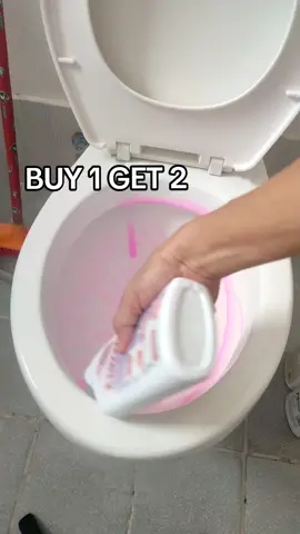 SHINE PRO BUY 1 GET 2 FLORAL LEMON NATURAL ANTIBACTERIAL ANTISEPTIC 500 ML TOILET CLEANER #toiletcleaner #shineprotoiletcleaner #shinepro #antibacterialcleaner #householdcleaners #affiliatemarketing #tiltokshop #tiktokaffiliate 