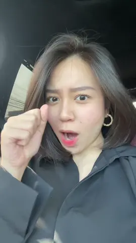 FYIII INI POTONG RAMBUTNYA MODEL ‘BONDOL’ REAL AKU CM BILANG GITU😂 trus ini ga di blow or catok yaaah, emg typical rambutku nurut dan ngembang kl abis keramas🤗🤗 