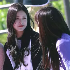 wonyoung will forever look at yujin like she's the only person existing in her world like  #annyeongz #anyujin #yujin #wonyoung #ive