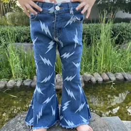 #boutqiuefashion #jeans#toddle#babyclothes#boutiqueowner#SmallBusiness #fashion #denim #bellbottoms 