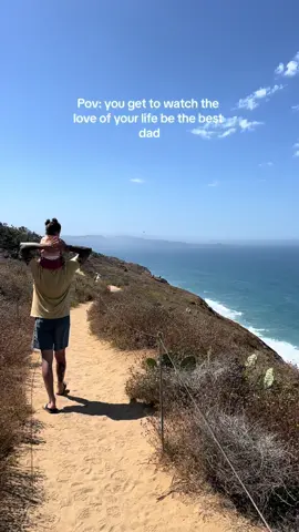 Happy father’s day to best daddy🌎🥹💘 from the moment I met him I knew he was going to be an amazing dad🩵 now lets make a football team 👶🏻🤰🏻✨🫶🏼 #daddysgirl #MomsofTikTok #FathersDay #toddlermom 