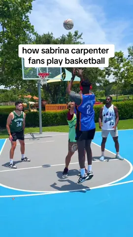 are you a @Sabrina Carpenter fan??#music #basketball #funny 
