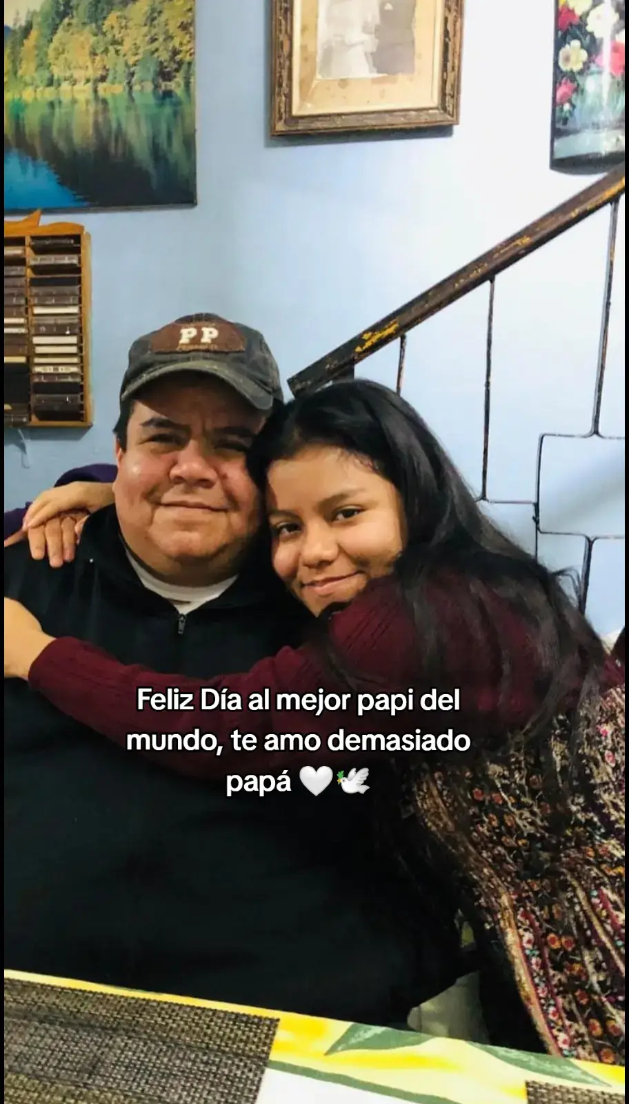 Feliz día papi, fuiste el mejor de los mejores el mejor papá del mundo, un beso al cielo, te amo🤍🕊️ #parati #teamopapá 