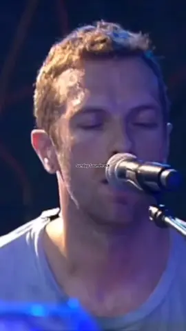 Trouble - Coldplay #trouble #coldplay #album #parachutes #2000 #poprock #alternative #chrismartin #parati #letrasdecanciones 
