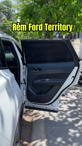 vừa lấy xe chưa lắp biển anh trai đã qua APA lắp Rèm Che Nắng Ô Tô Nam Châm Ford Territory , những mẫu khung cửa ốp nhựa sẽ sử dụng như này mọi người nhé #anphuauto #phukienoto #remchenangnamchamapa #remchenangnamcham #remapa #fordterritory 