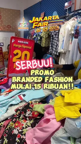 Hah?! Beli baju & sepatu mulai dari 15 rb aja?! Yuk buruan ke JFK biar ga keabisan😆 Kamu bisa beli tiketnya di jakartafair.co.id / eventguide.id ya🥳 #promo #diskon #fashion #belanja #pakaian #sepatu #JakartaFairKemayoran #JFK2024 #JakartaFair2024 #JakartaFairPenuhCerita #fyp