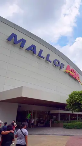 SM Mall of Asia (MOA) walk tour 2024. #smmallofasia #walkingtour #sm #moa #mallofasia #SightsandStrides