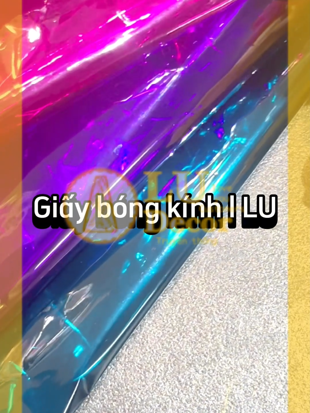 1 tờ Giấy bóng kính các màu làm đèn ông sao , bọc oản , làm background-color, giỏ hoa quà | L U Dùng trang các lớp học cho các bé , decor phòng , nội thất Dùng trang trí , cắm lọ hoa 70*110 cm ---------------------------------------------------------------------------------------------------------------- Chúng tôi cung cấp các mẫu oản gia truyền, đã có từ lâu đời với hơn 40 năm kinh nghiệm, LU - Oản cao cấp tự tin cung cấp tới quý khách hàng những sản phẩm oản chất lượng nhất, chế biến gia công bằng tay, đảm bảo hương vị cũng như nghệ thuật. Oản dâng lễ không chỉ đẹp bên ngoài, mà còn đảm bảo cả phần hồn hương liệu bên trong. Với số lượng lớn, quý khách vui lòng chọn mẫu và đặt hàng trước nhé ! Lưu ý: Shop luôn cố gắng giao hàng nhanh nhất, giao ngay trong ngày. Các Đơn vị vận chuyển (ĐVVC) thông thường có 1 chuyến xe lấy hàng duy nhất vào lúc 18h tối đến kho chính của họ, nên dù giao lúc nào trước thời gian đó, hàng cũng chỉ nằm tại kho chính Hà Nội chứ chưa giao đi ngay được. Tốc độ vận chuyển phụ thuộc vào ĐVVC, và hiện tại sàn TMĐT không cho lựa chọn ĐVVC, trước đây tùy vào ĐVVC nhanh thì chỉ hôm trước hôm sau là tới, chậm thì có khi mất cả tháng. Chúng tôi mong muốn khách hàng hiểu, là người bán hàng LU Decor luôn muốn giao hàng sớm nhất có thể; và dựa theo tính chất vận chuyển sàn TMĐT, Quý khách có thể cân nhắc để chủ động trong công việc cá nhân của mình. #Oan #Oanquat #LuxuryHomes #Oanduong #Oanngoc #Oannghethuat #Oantailoc #Oanthocung #Oansen #Vattuoan #oanthogiatien #OanleTet #dothocung #OanlePhat #Oandaotien #Oansile #OanHaiPhong #OanHaNoi #CTVsile #Oanhoakimtuyen #Oanmauvang #OanLongPhung #OanRongPhuong #Oangiatruyen #Oancanhvanglangoc #Phukienoan #Oandao #Oantrau #OanTanSuu #Oankimnguu #Hoakimtuyen #Hoatrangnguyen #Ruybangda #Quatgo #Quattram #Quatlong #Mechhoa #Mech #Duoicong #Trangtrithapbia #Trangtribanhkeo #phoicong #cotcong #cotoan #thapbia #thapcoca #thoivang #giohoa #gioqua #hoalua #maudon #tienUSD #deoan #banhkhao #thapbanhkhao #daykem #kemcuon #kembuoc #kem #Buom #Buomtrangtri #lLuoikimtuyen #Xu #tien#trendingvideo