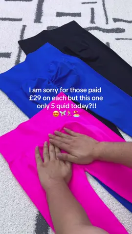#leggings #yogapants #gympants #highwaist #womenswear #OOTD #tiktokmademebuyit #spotlightfinds #summersale #fyp #viral 