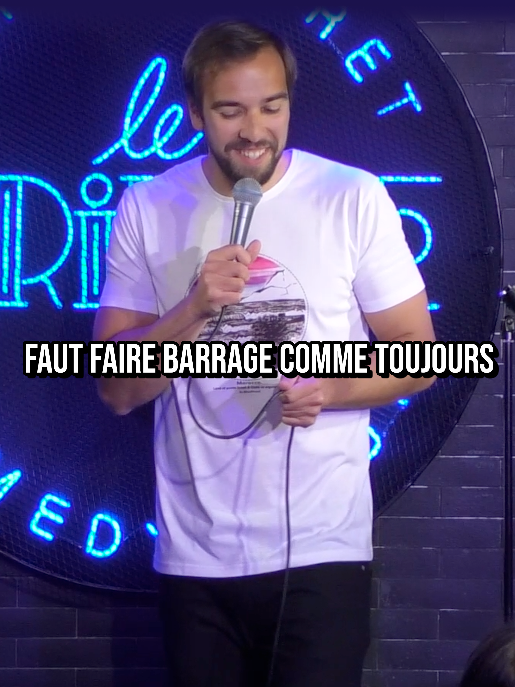 Faut faire barrage comme toujours.  viens me voir sur scène #politique #humour