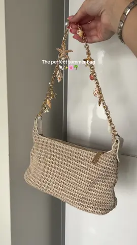 Can’t wait to take this on holiday🐚🌼🫧 #holiday #summerbag #seashells #starfish #charm #shein @SHEIN 