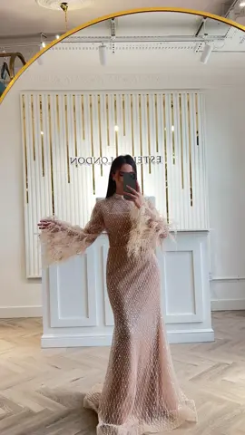 #esteleslondon #fyp #modestdress #afghanwedding #eidmubarak #eidtransition #eid2024 #foryou #weddingguest 